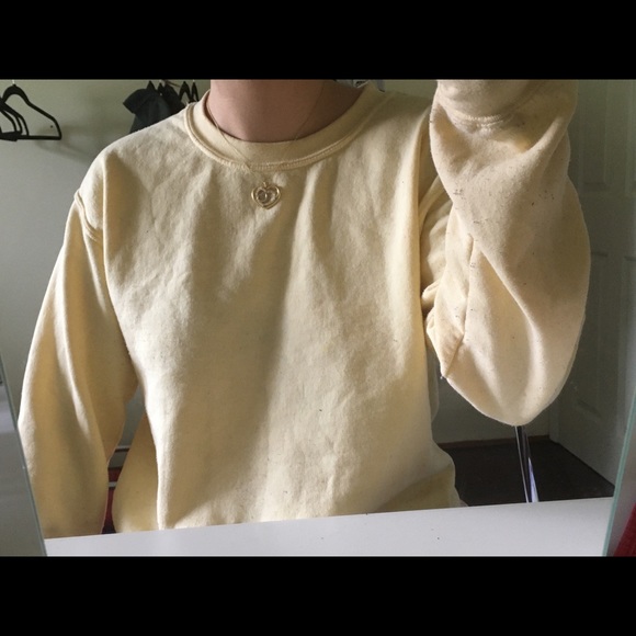 Brandy Melville pastel yellow sweatshirt crew neck